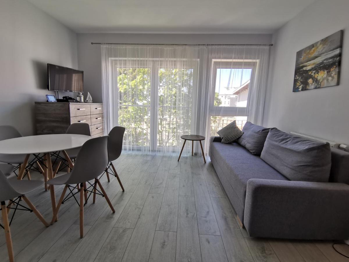 מיצ'יצ'ניו Apartamenty Portowy מראה חיצוני תמונה