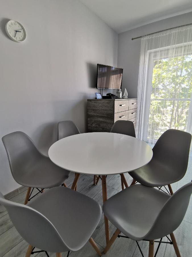 מיצ'יצ'ניו Apartamenty Portowy מראה חיצוני תמונה