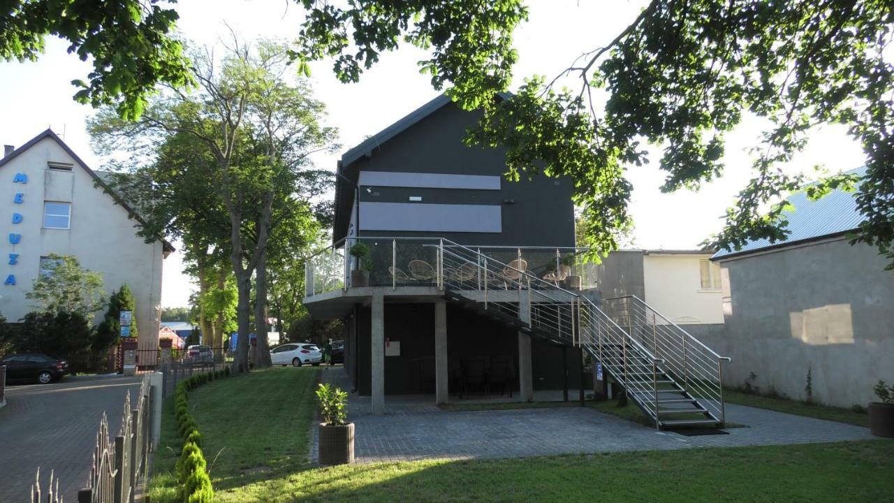 מיצ'יצ'ניו Apartamenty Portowy מראה חיצוני תמונה